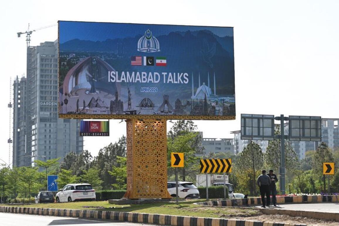 U.S. delegates for talks with Iran land in Pakistan
