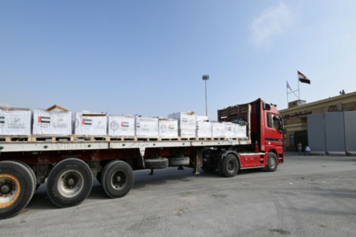 38 Emirati humanitarian aid trucks enter Gaza as part of Operation Chivalrous Knight 3