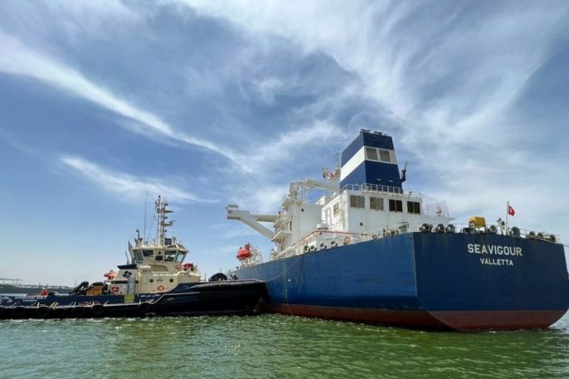 Suez Canal Traffic Resumes After Broken Down Tanker Tugged Away