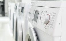 Naxicap buys Findis from Activa et al.