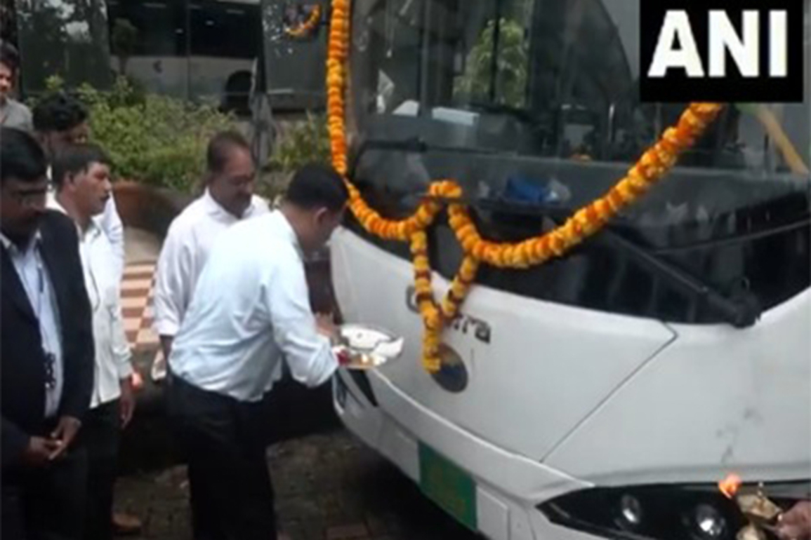 Goa CM Sawant inaugurates KTC bus service, connecting Panjim to Sankhali's rural areas