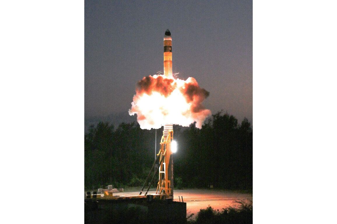 India successfully tests Agni missile with MIRV system
