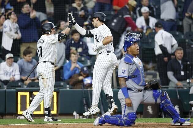 White Sox relinquish lead before late HR sinks Royals