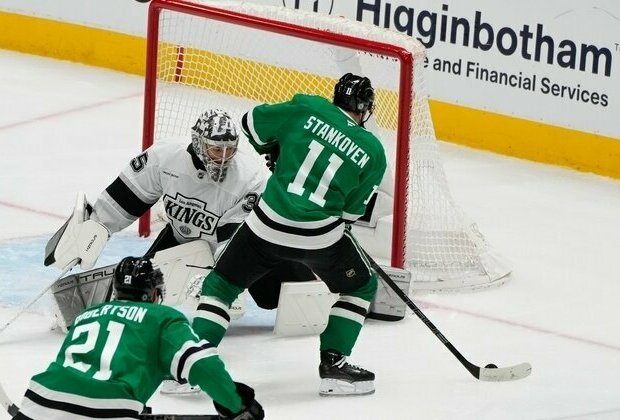 NHL roundup: Logan Stankoven scores twice in Stars' win