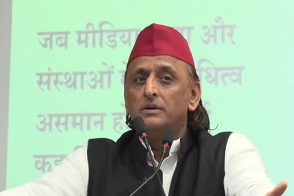 "Entire criminal apparatus built through fake encounters": Akhilesh Yadav targets Yogi govt