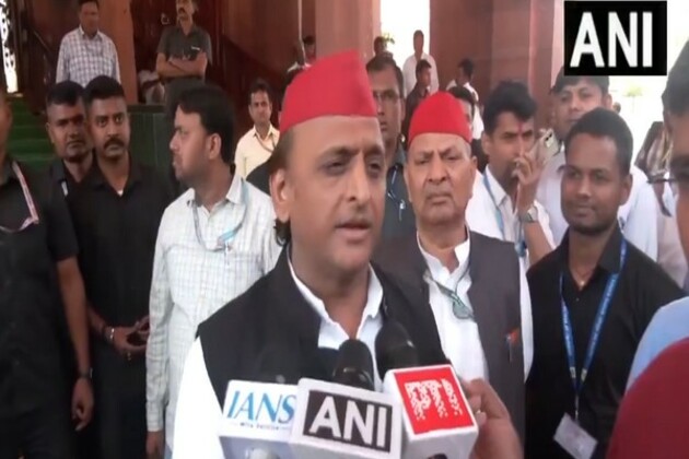 "Every decision of BJP is for votes" Akhilesh Yadav accuses BJP of appeasement politics