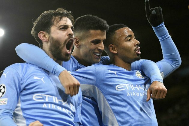 PSG and Manchester City advance to Champions League last 16