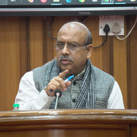 Delhi Assembly Speaker Vijender Gupta reviews dust pollution hotspots in Rohini, orders time-bound civic action