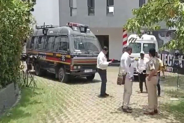 Maharashtra: Crime Branch raids rave party in Tulapur, detains 156; CM reiterates "Zero Tolerance" on drugs
