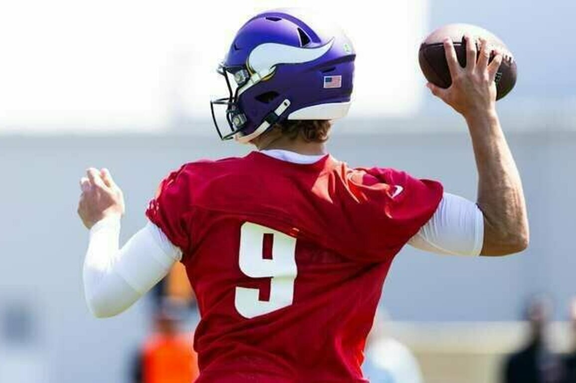 Lunchbreak: ESPN Tackles 'Big Questions' on Second-Year QBs