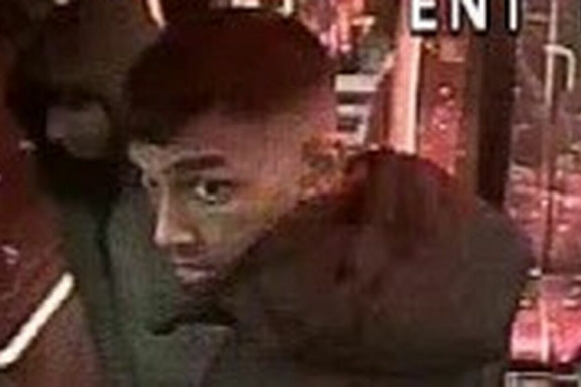 Cops release CCTV images of man after brutal Edinburgh street attack