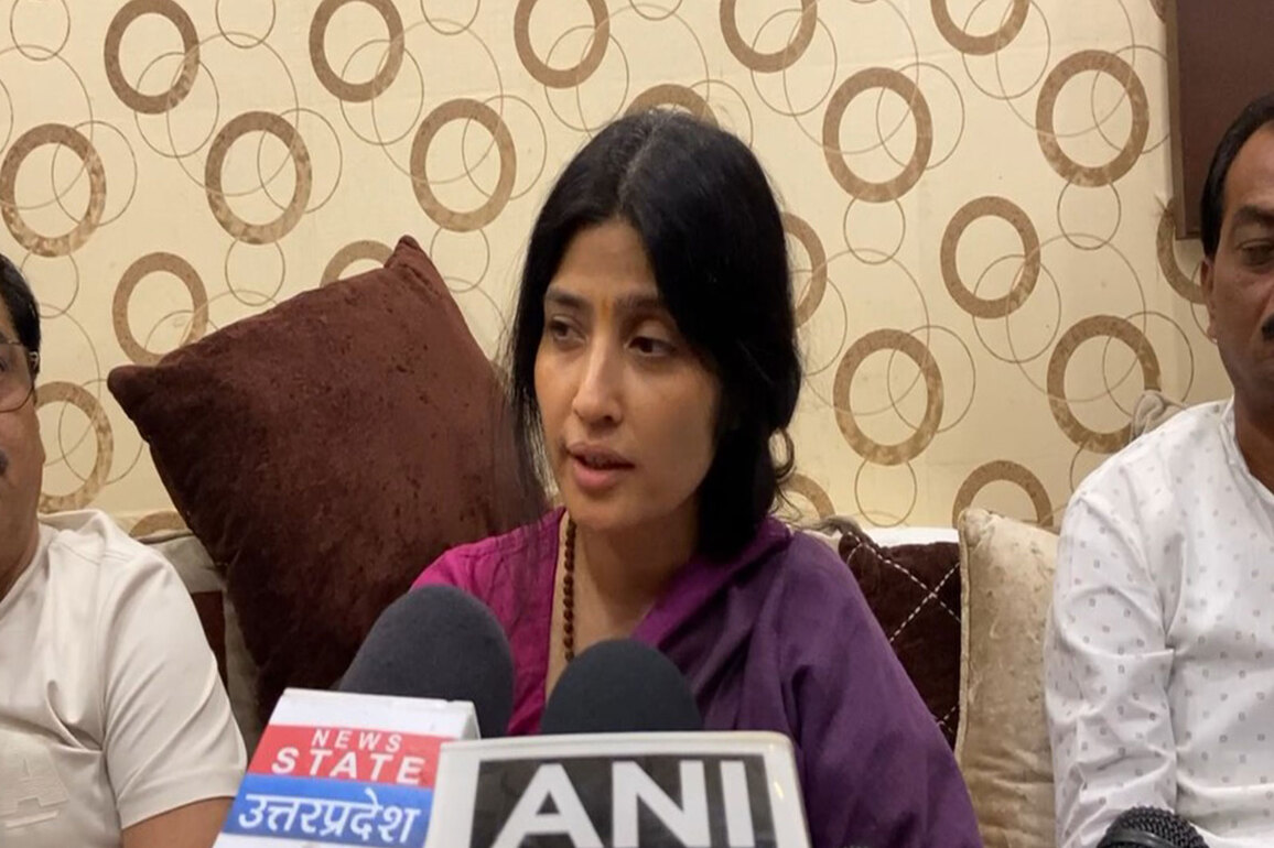 UP: SP MP Dimple Yadav writes to Mainpuri DM, objects to delay in SIR notices
