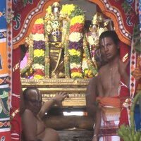 Madurai: Thousands of devotees participate in chariot festival of Koodal Azhagar Temple