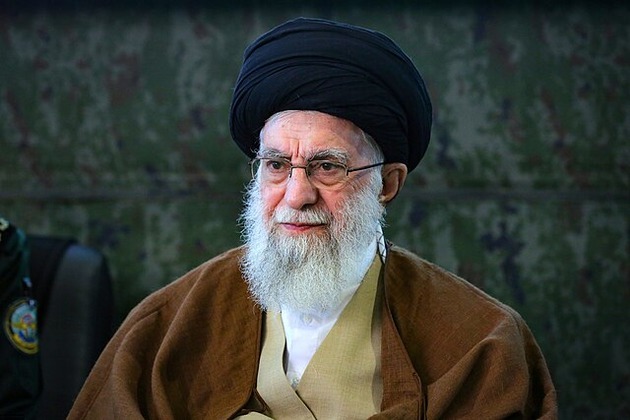 Iran scrambles to secure Khamenei's successor 