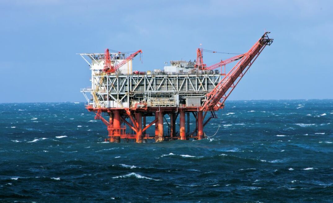 Gulf of Mexico oil drilling rig in stormy seas_Richard Goldberg_Shutterstock