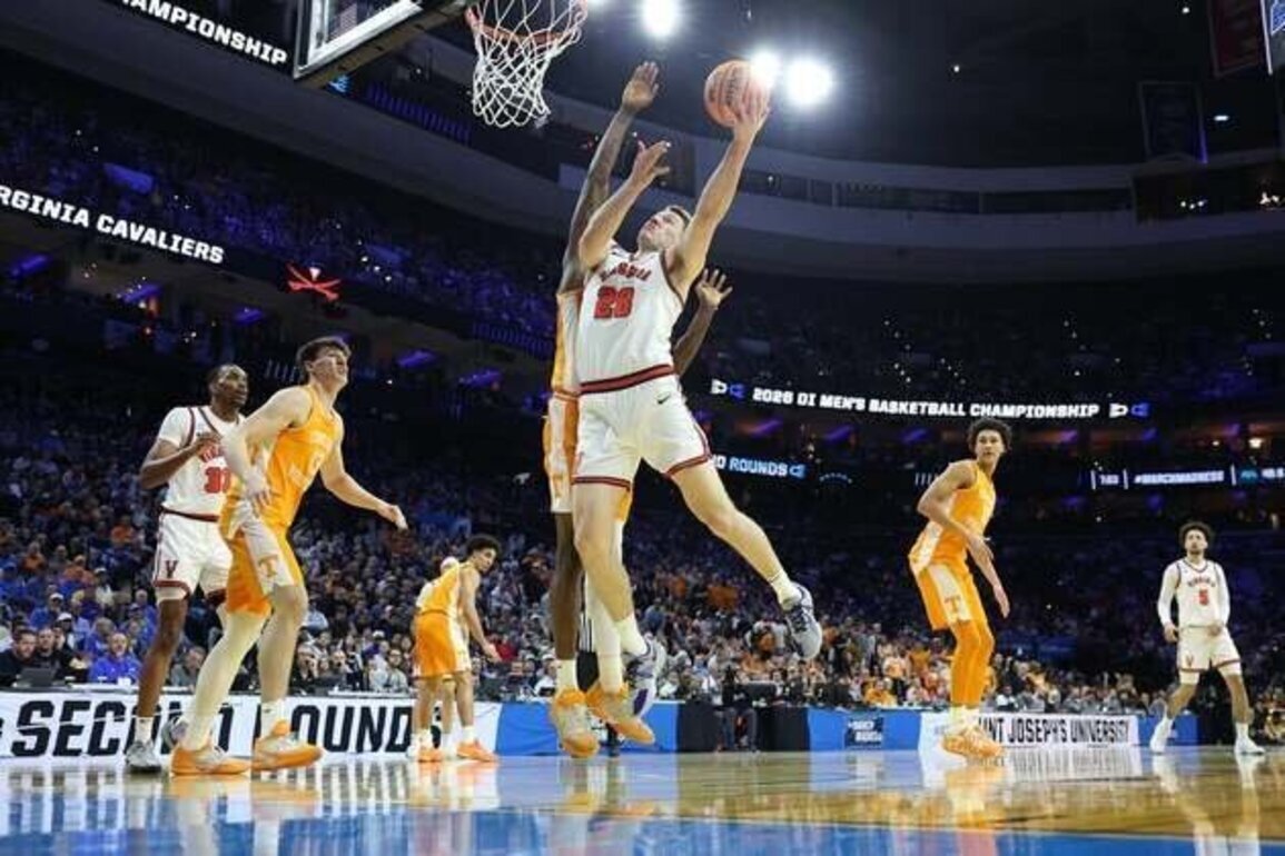 Ja'Kobi Gillespie propels No. 6 Tennessee offense in win over No. 3 Virginia