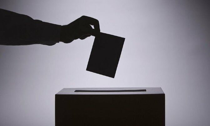 Electoral Commission conducts elections in seven districts Electoral Commission conducts elections in seven districts