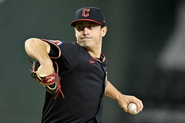 Aiming for wild-card catch-up, Guardians enter key series vs. M's