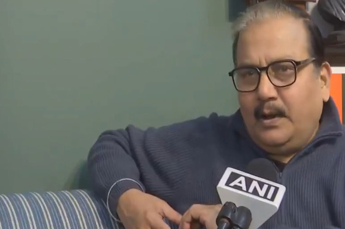 'Democracy in ICU...', says RJD MP Manoj Jha on Uddhav Thackeray's remarks