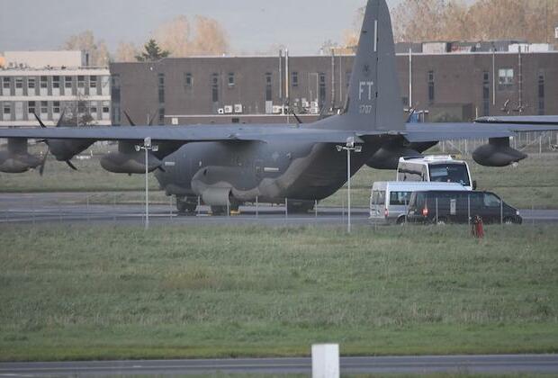 One-time gateway to Guantanamo still hosting U.S. military aircraft