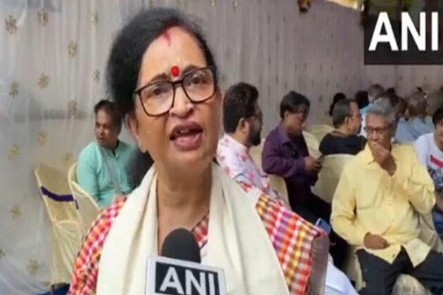 "Why did Women's Commission not go to other places?" asks Bengal minister amid outcry over Kolkata gangrape case