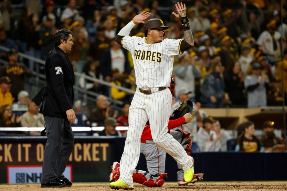 Padres Daily- Vsquez in control; Manny on a heater, Crone starts in a zone  San Diego Union-Tribune