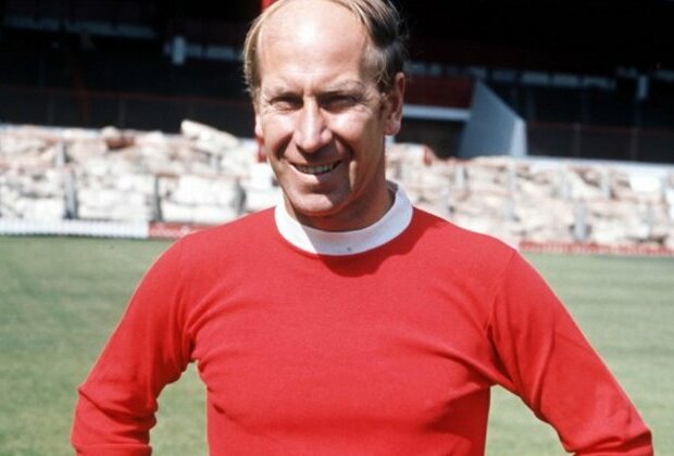 Manchester United and England football legend Sir Bobby Charlton dies at 86