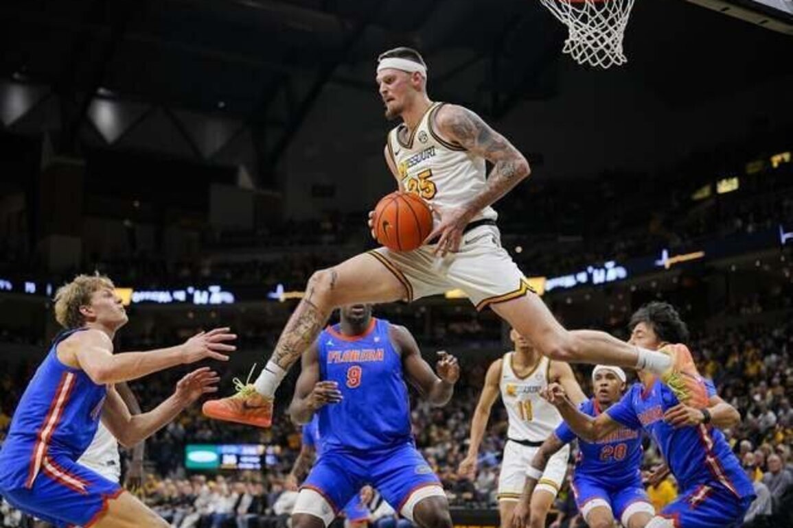 Missouri holds on to knock off No. 22 Florida