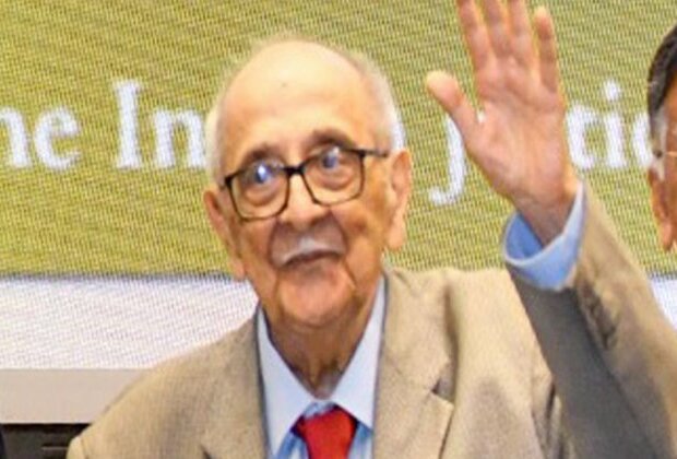 "Outstanding legal mind," says PM Modi condoling jurist Fali S Nariman's death