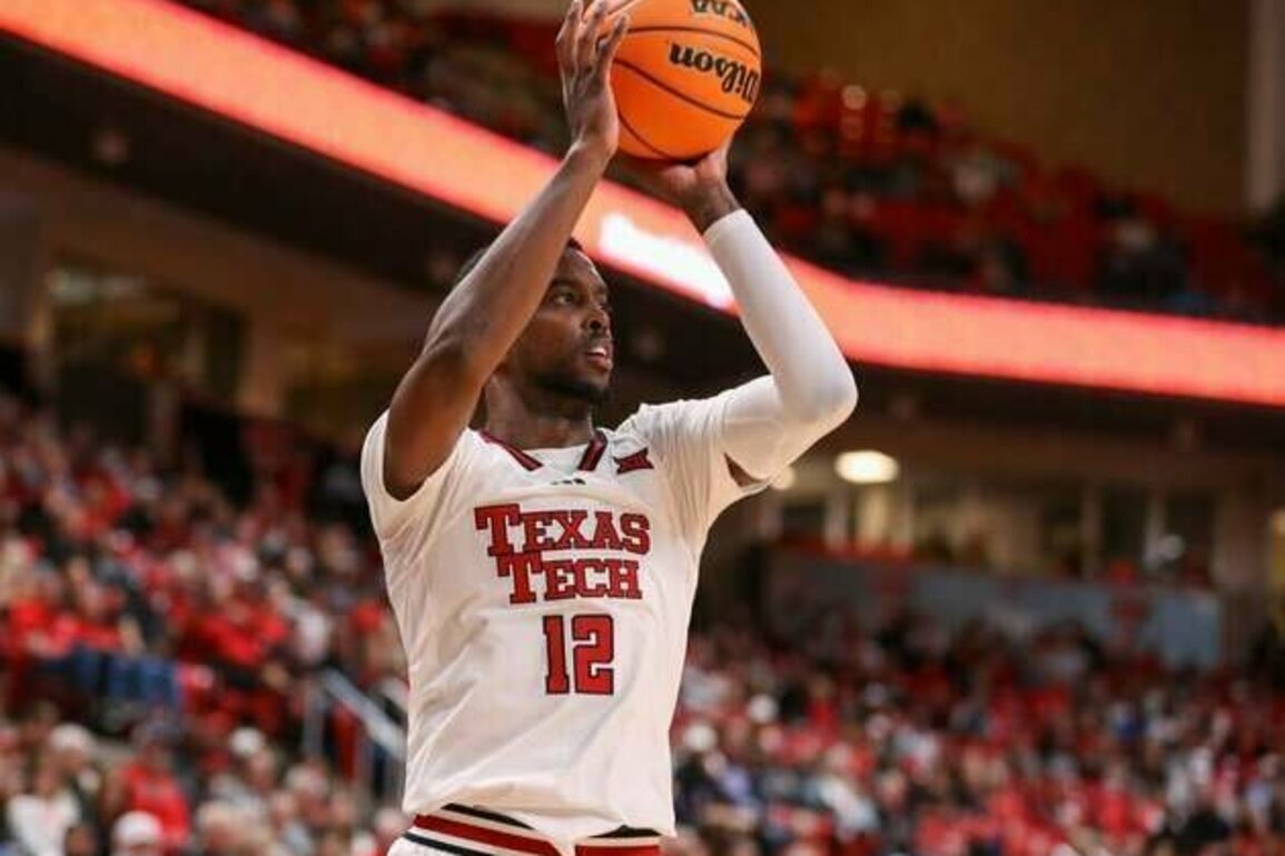Amid injuries, No. 10 Texas Tech digs deep ahead of Sam Houston tilt