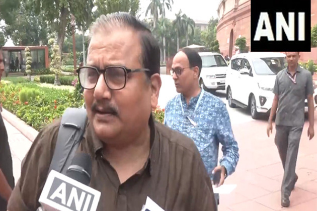 "Why is the Prime Minister speaking in vague terms?": RJD MP Manoj Jha criticises PM Modi for not directly addressing Trump's claims