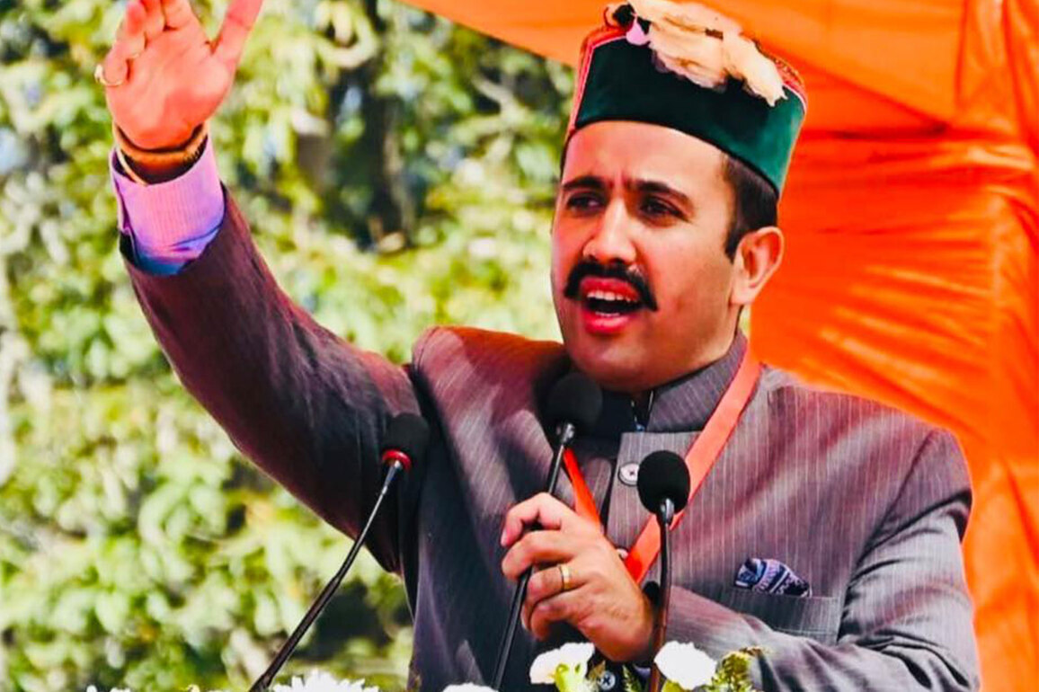 "Light diesel oil, bitumen shortage will hit construction costs": Himachal PWD Minister