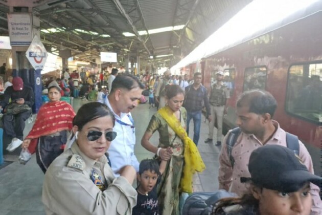 J-K: Railway authorities facilitate safe return of stranded tourists post-Pahalgam attack