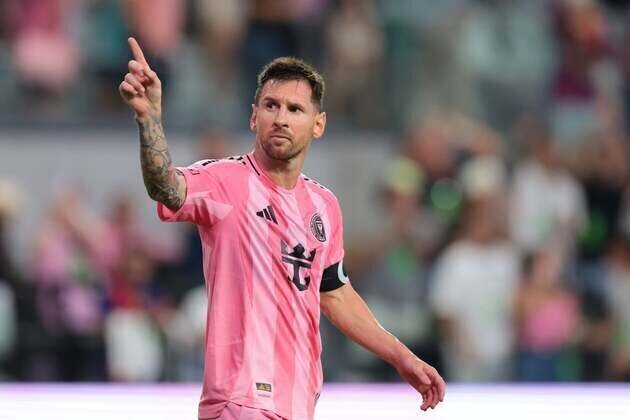 Lionel Messi available for selection when Inter Miami host Crew
