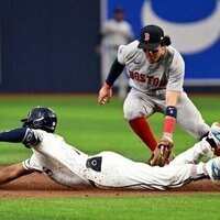 Nick Martinez, Rays hold down Red Sox to seal series win