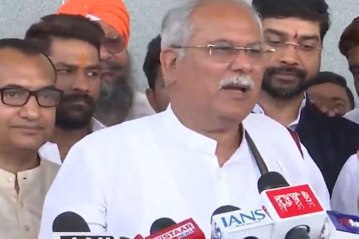 Bhupesh Baghel accuses BJP-RSS of "continuously attacking Constitution"