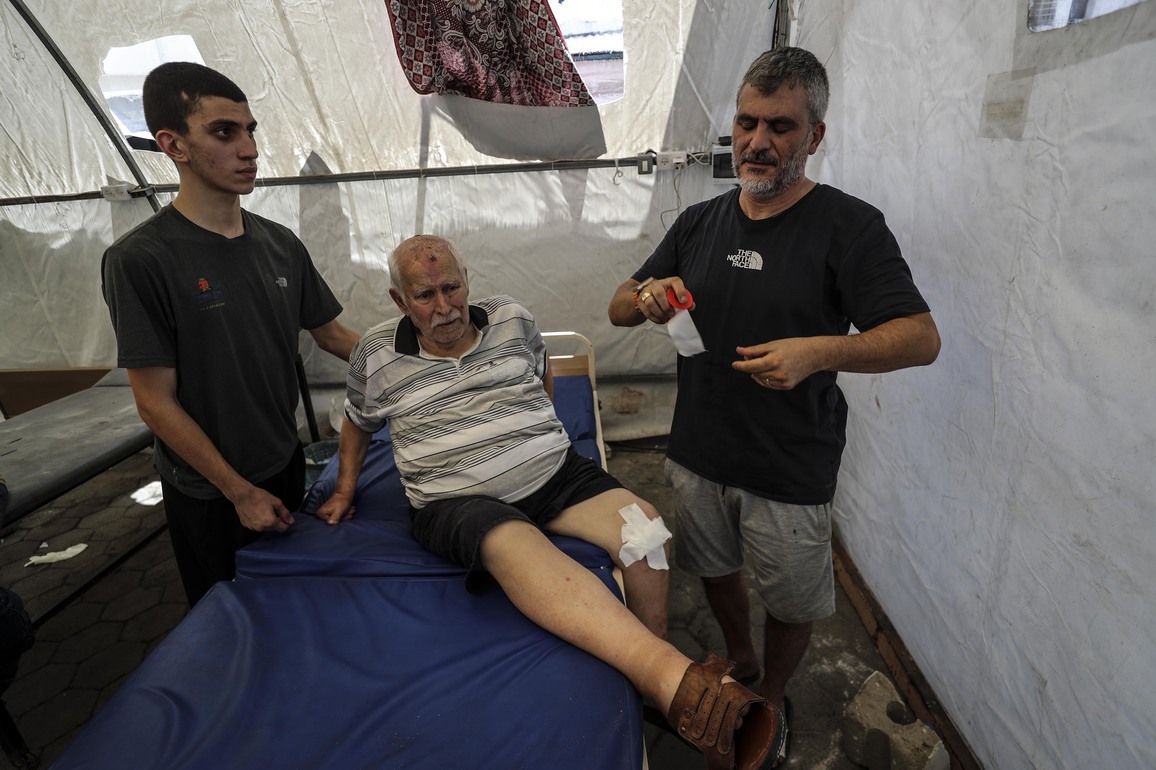 MIDEAST-GAZA CITY-ISRAEL-CHURCH-STRIKE-CASUALTIES