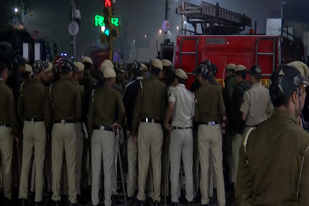 Amit Shah directs multi-agency probe into blast near Red Fort Metro station in Delhi