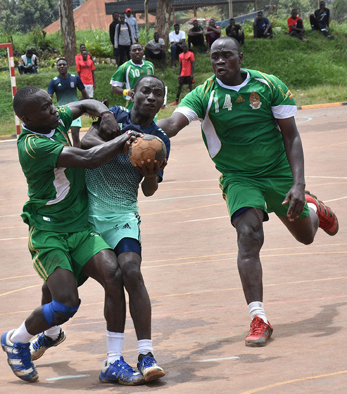   layers battles for the ball from akerere ulls player with the ball  during their eague game at olice hildren school on aturday akerere won 2019    