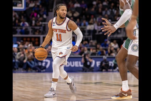 Knicks carry momentum into matchup with Bucks