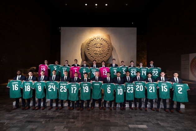 (SP)MEXICO-MEXICO CITY-FOOTBALL-NATIONAL TEAM-GROUP PHOTO