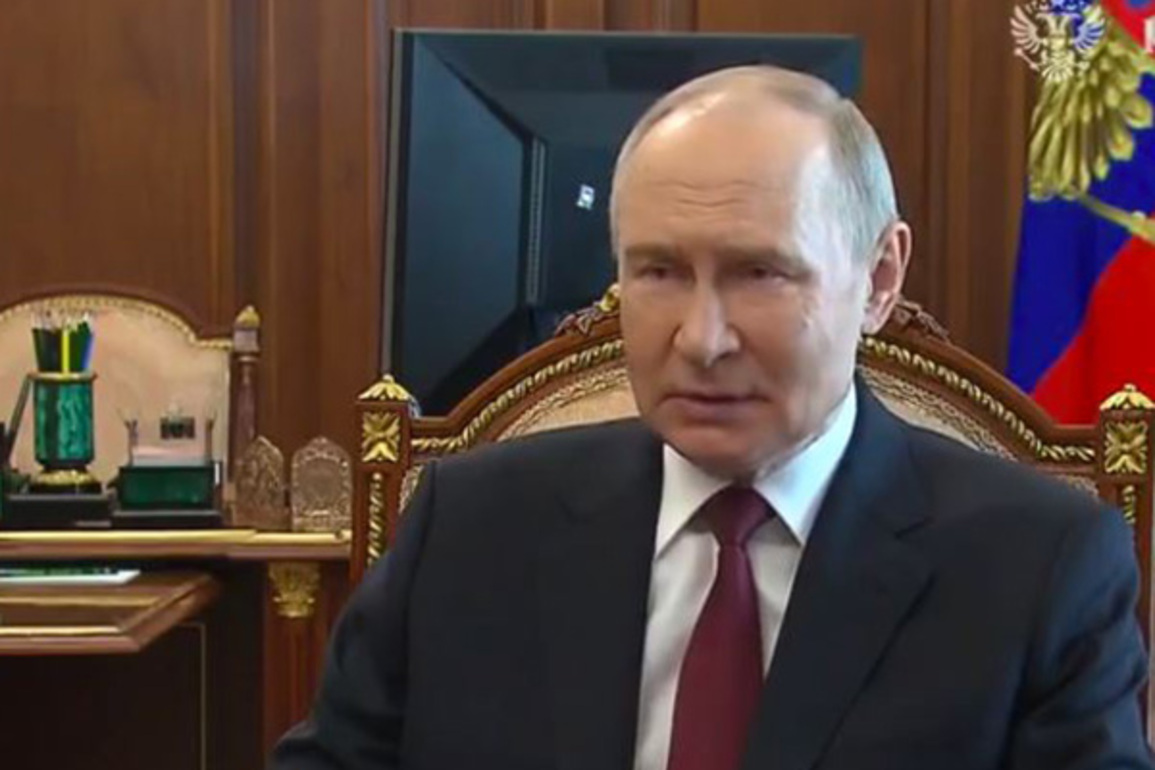 Russia: President Vladimir Putin announces Easter ceasefire
