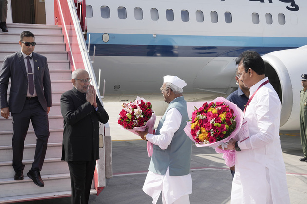 Vice-President C P Radhakrishnan arrives in Jaipur for Rajasthan University convocation, 23rd Cancer Survivors' Day program