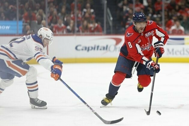 Alex Ovechkin's hat trick powers Caps past Oilers