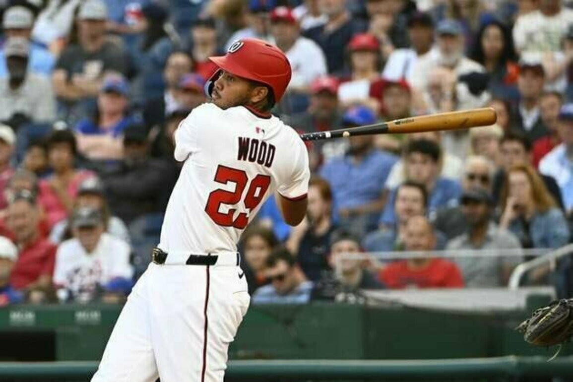 Nationals climb out of three-run hole to clobber Mets