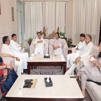 Delhi BJP MPs visit CM Rekha Gupta after attack, assure of her well-being and continued public engagements