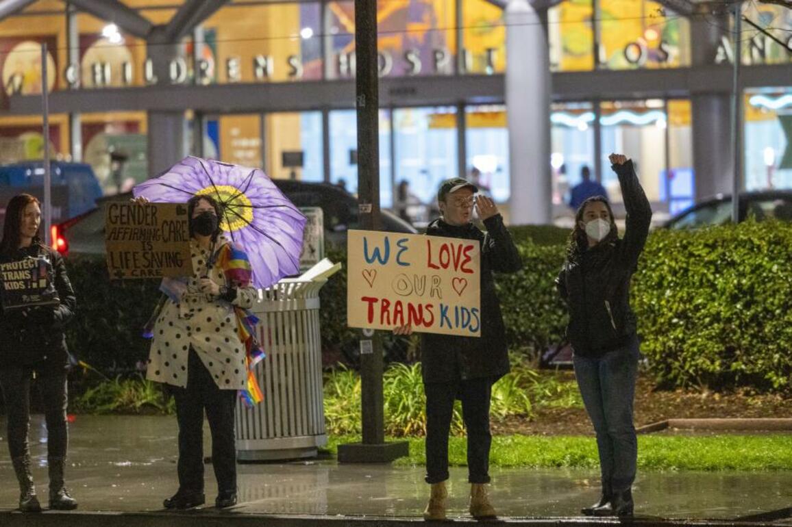 Childrens Hospital Los Angeles halts transgender care