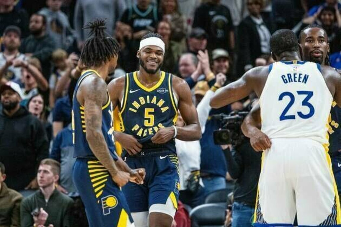 NBA roundup: Pacers upend Warriors in 1st win of season