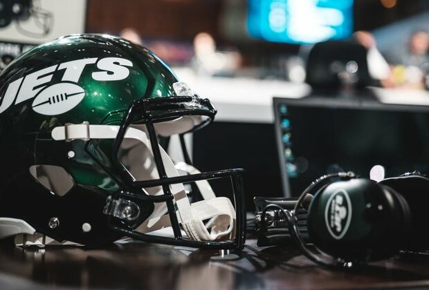 Notebook | Jets&#039; Draft Nerve Center: Reunited and It Feels So Good