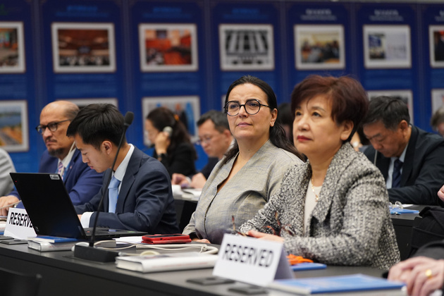 SWITZERLAND-GENEVA-XI JINPING-BOOKS-ENGLISH EDITION-DEBUT